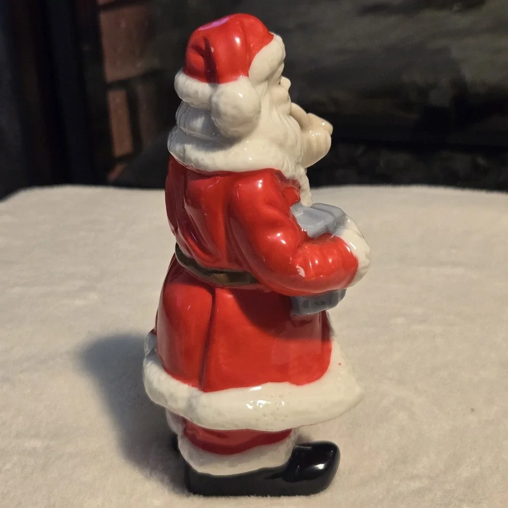 Vintage Ceramic Santa Claus Figurine w/ Pipe Holding Sack Christmas Holiday